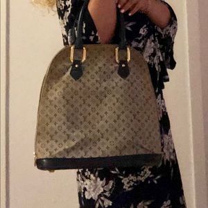 Authentic LV Mini Monogram Tote